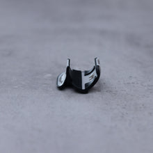 Load image into Gallery viewer, Thumbport II
