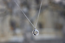 Lataa kuva Galleria-katseluun, Kaulakoru