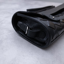 Lataa kuva Galleria-katseluun, HUILUPISTE X LUMI 'Huugo' Huilulaukku