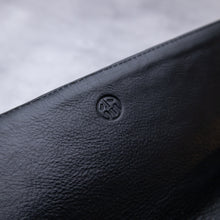 Lataa kuva Galleria-katseluun, HUILUPISTE X LUMI 'Huugo' Huilulaukku