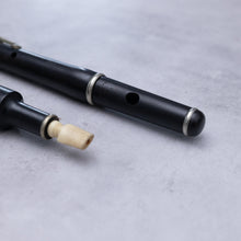 Lataa kuva Galleria-katseluun, Käytetty V. Kohlert Söhne piccolo in Db 415 (grenadilla)