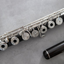 Load image into Gallery viewer, Di Zhao Grenadilla Wooden Flute RBEO