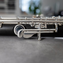 Load image into Gallery viewer, Di Zhao Grenadilla Wooden Flute RBEO