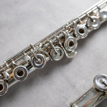 Load image into Gallery viewer, Pre-owned Karahka Body