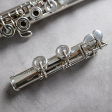 Load image into Gallery viewer, Pre-owned Karahka Body