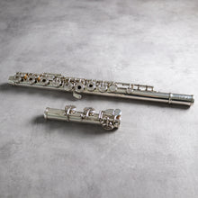 Load image into Gallery viewer, Pre-owned Karahka Body