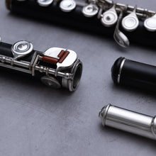 Load image into Gallery viewer, Käytetty Uebel Puuhuilu #17898 CCEO
