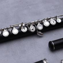 Load image into Gallery viewer, Käytetty Uebel Puuhuilu #17898 CCEO
