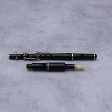 Lataa kuva Galleria-katseluun, Käytetty V. Kohlert Söhne piccolo in Db 415 (grenadilla)
