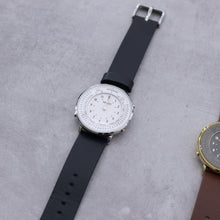 Lataa kuva Galleria-katseluun, Seiko metronome rannekello
