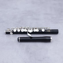 Lataa kuva Galleria-katseluun, Käytetty Yamaha 62 Grenadilla Piccolo #12702
