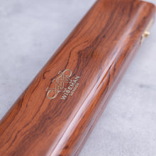 Lataa kuva Galleria-katseluun, Wiseman Traditional Flute Case - Wood
