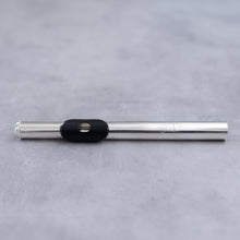 Load image into Gallery viewer, Tomasi 10-925Ag headjoint, grenadilla lip plate 
