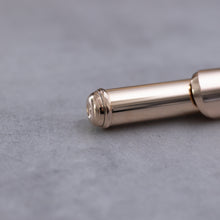 Load image into Gallery viewer, Pre-owned Brannen 10K gold headjoint #05267
