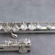 Load image into Gallery viewer, Käytetty Yamaha 212 CCEO # N27193

