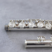 Load image into Gallery viewer, Käytetty Yamaha 212 CCEO # N27193
