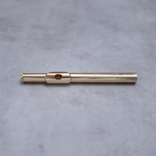 Load image into Gallery viewer, Pre-owned Mancke 18K headjoint #167
